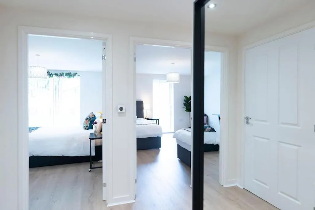 Luxury Ground Floor 2 Bedroom Apartment Free Wifi & Parking 셰필드